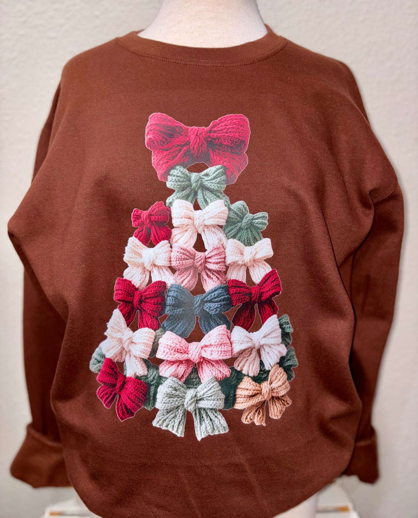 Knitted Bow Christmas Tree