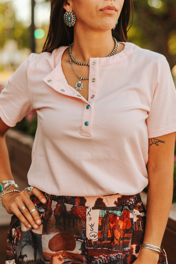 Turquoise snapped down tee